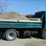 Balastru sau nisip? Cum alegi corect materialele pentru un proiect de construcții fără probleme