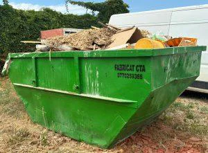 Container de gunoi închiriat vs. alternative: o comparație sinceră a costurilor reale